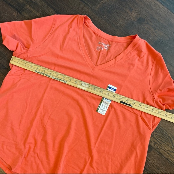 Terra & Sky Women's Plus Core V-Neck Short Sleeve Tee Size 1X (16W-18W) Orange - Picture 7 of 12